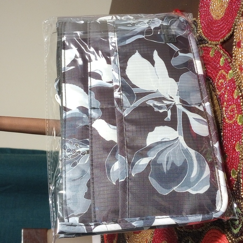 Purse Organizer Insert-Black Floral Print - Picture 7 of 14